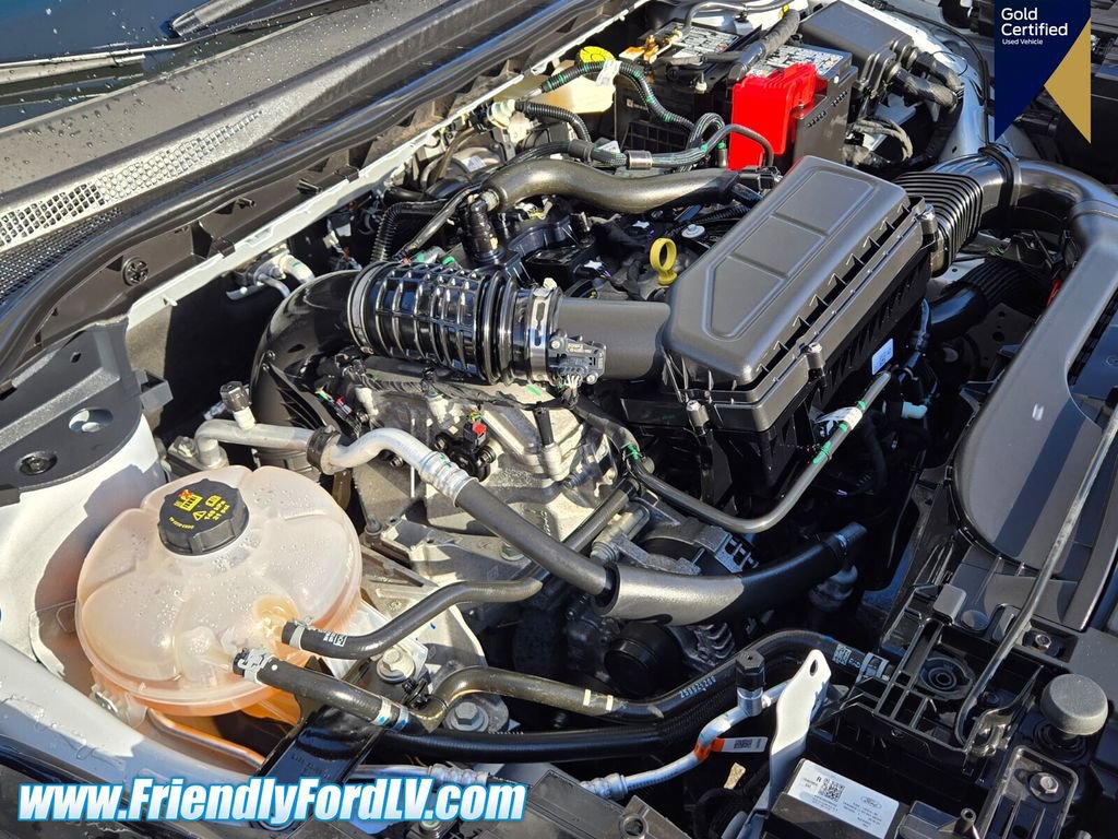 Certified 2025 Ford Escape ST-Line image 16