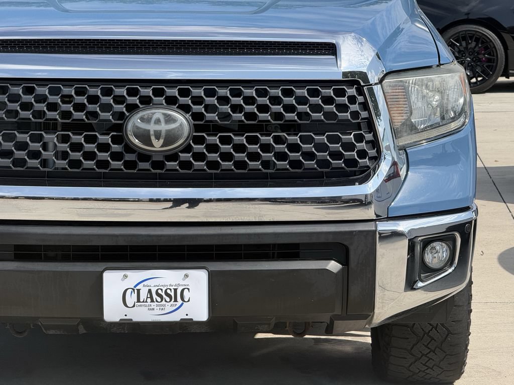Used 2021 Toyota Tundra SR5 RWD image 7