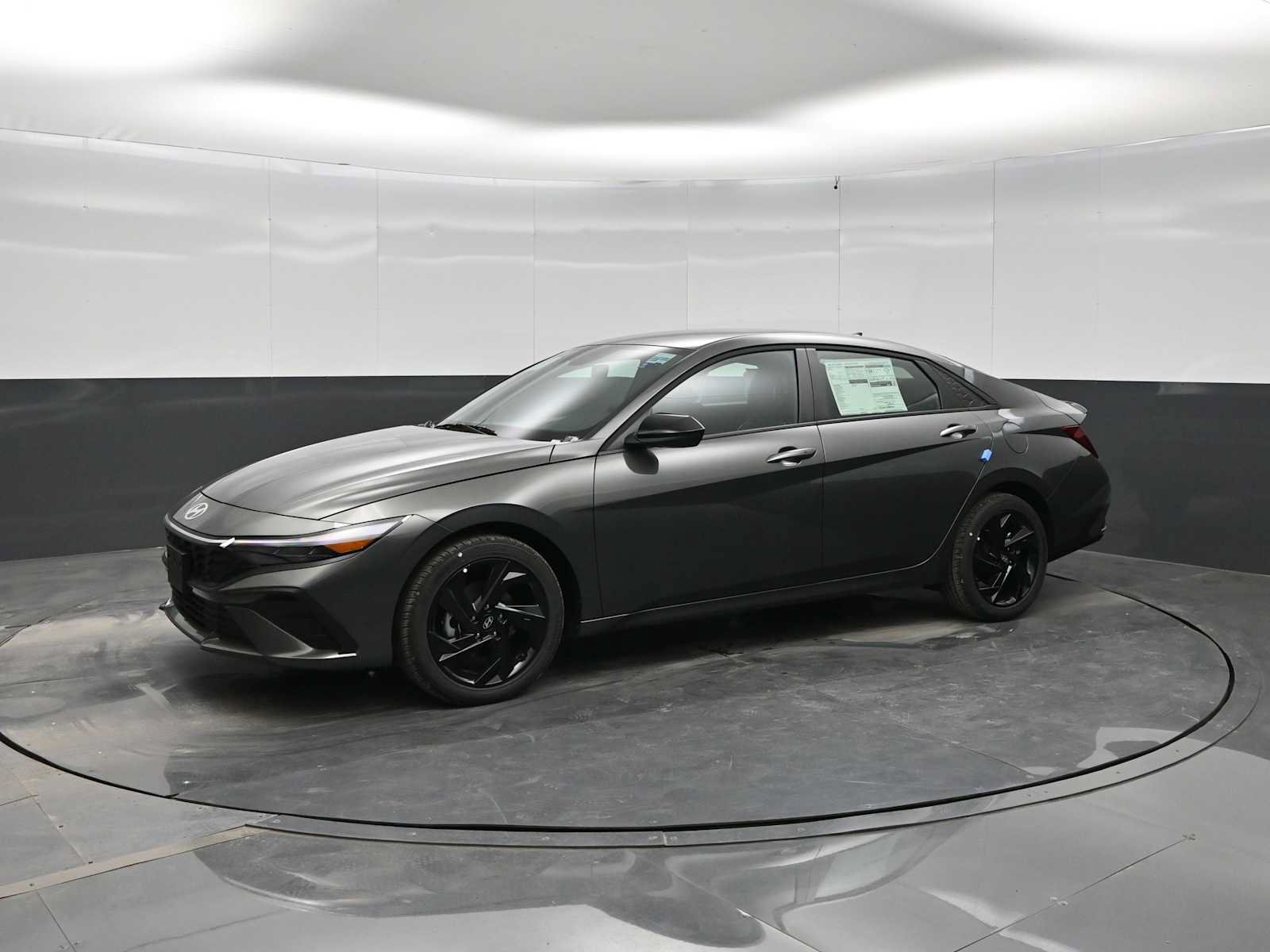 New 2026 Hyundai Elantra Sport FWD image 1