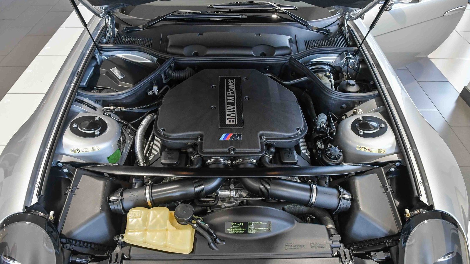 Used 2002 BMW Z8 image 53