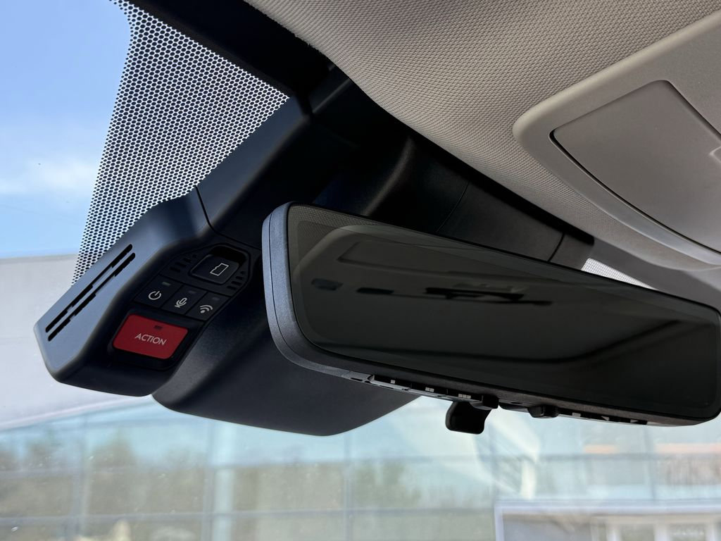 Used 2021 Toyota Sienna Limited FWD image 35