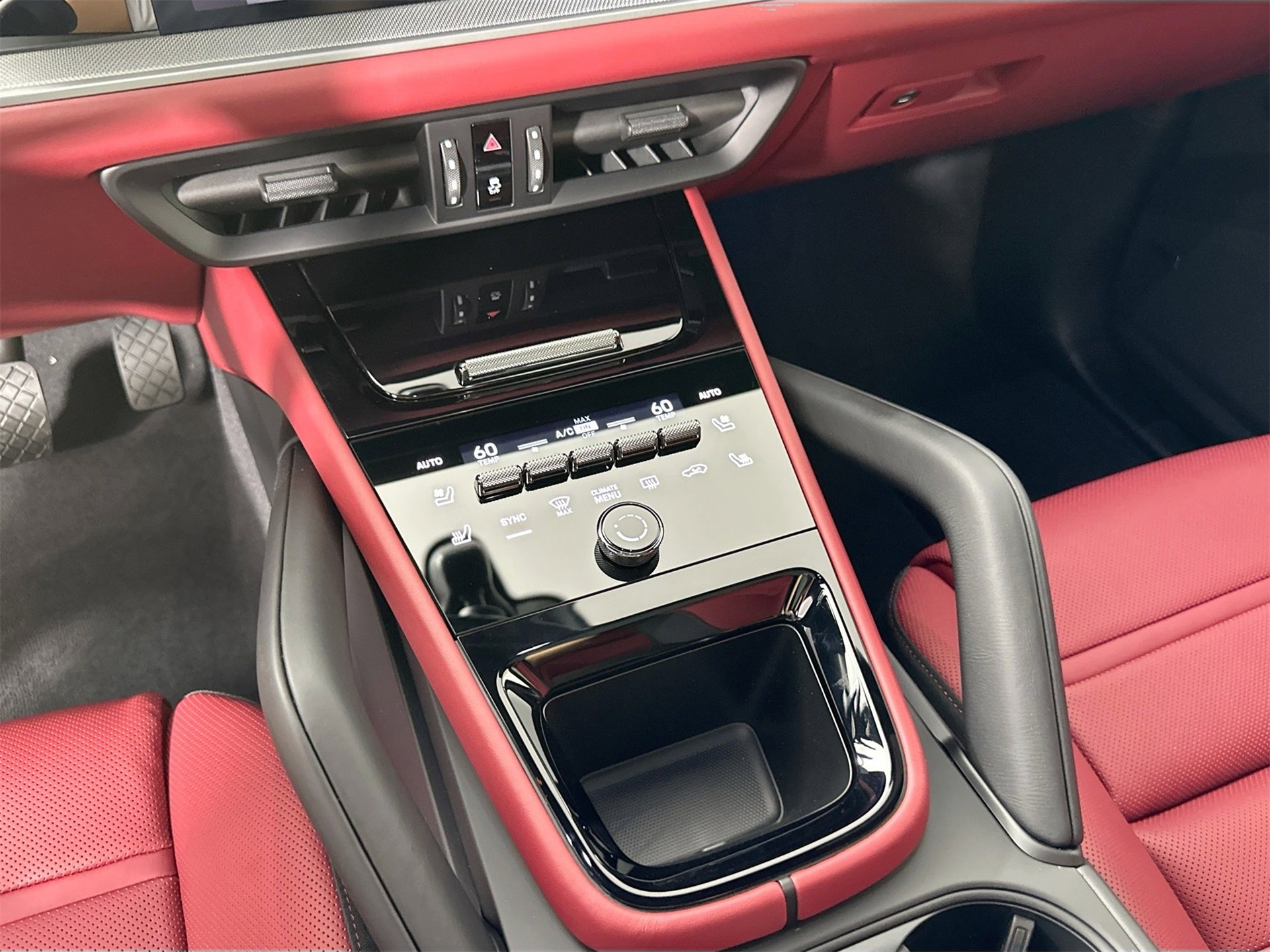 New 2026 Porsche Cayenne E-Hybrid Coupe image 25