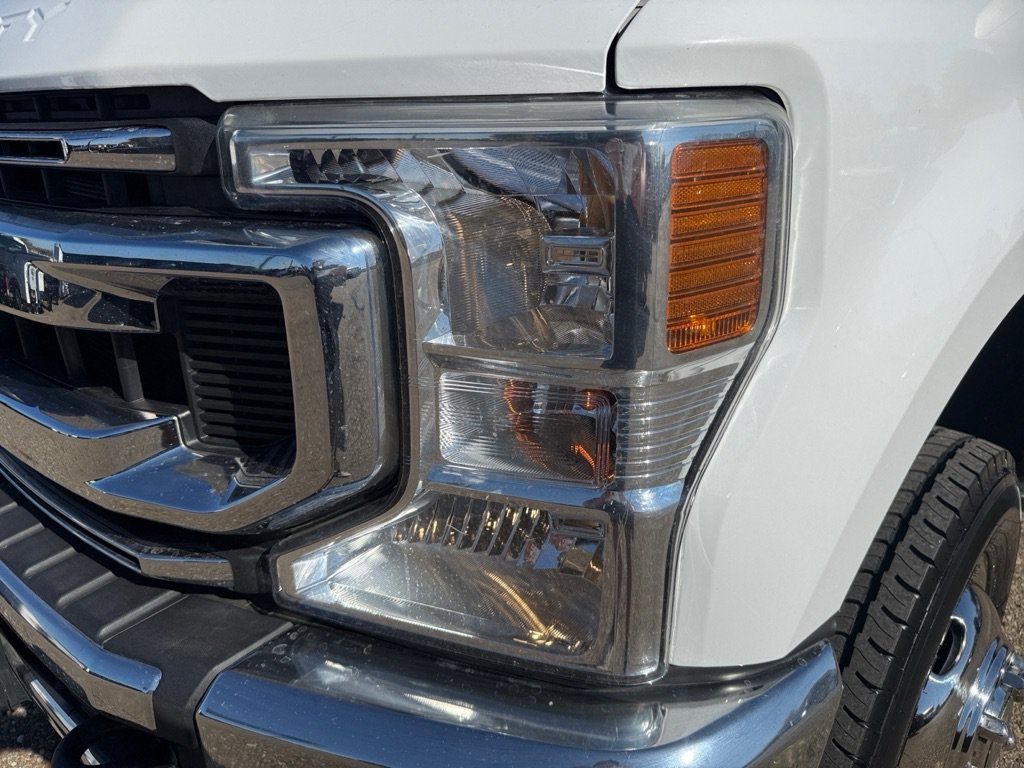 Used 2021 Ford F350 XL w/ Power Equipment Group AWD/4WD image 18