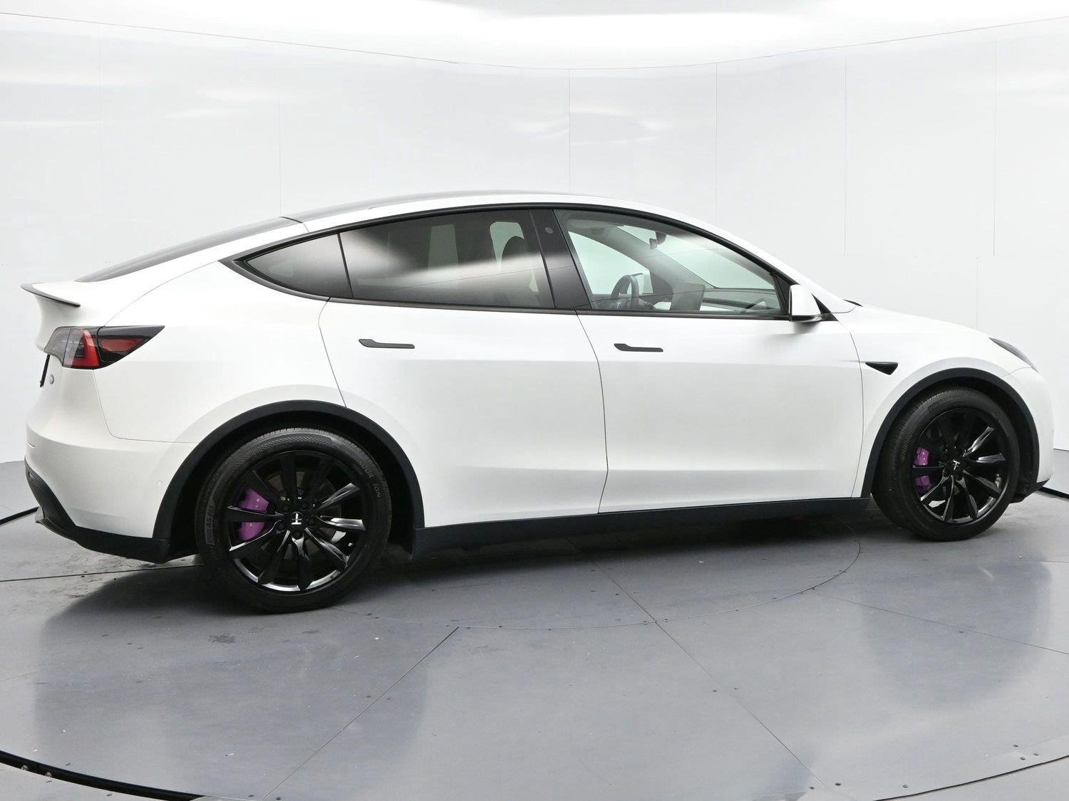 Used 2020 Tesla Model Y Performance AWD/4WD image 8