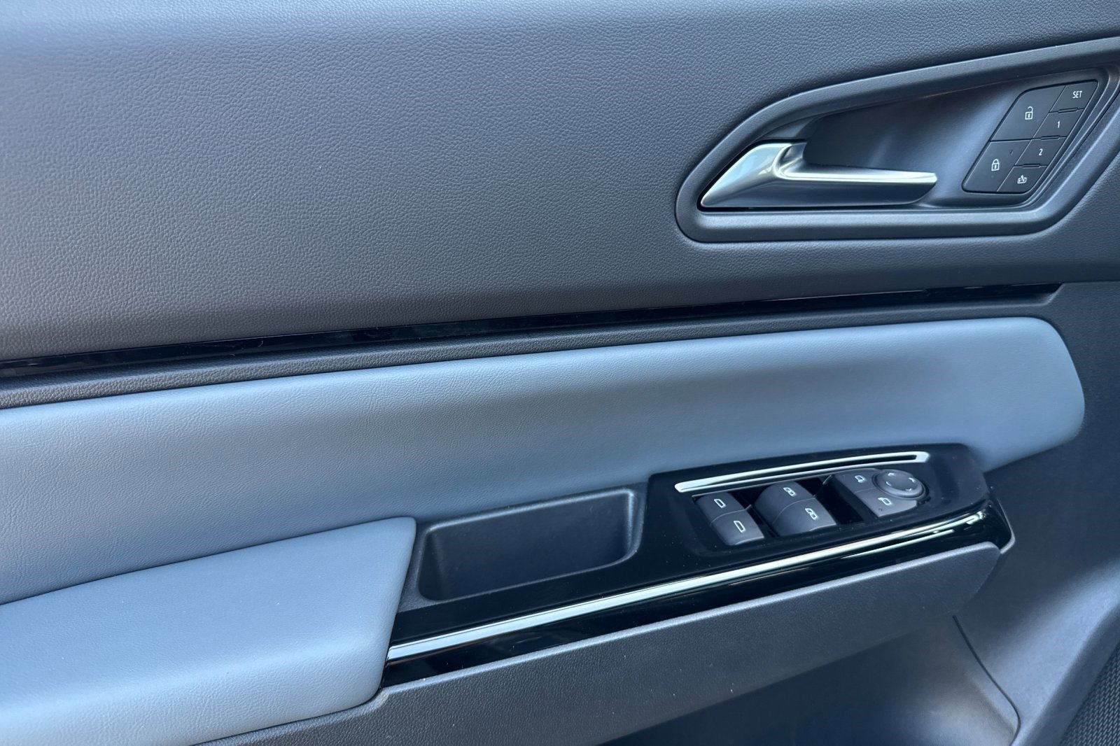 New 2025 Honda Prologue Touring image 13