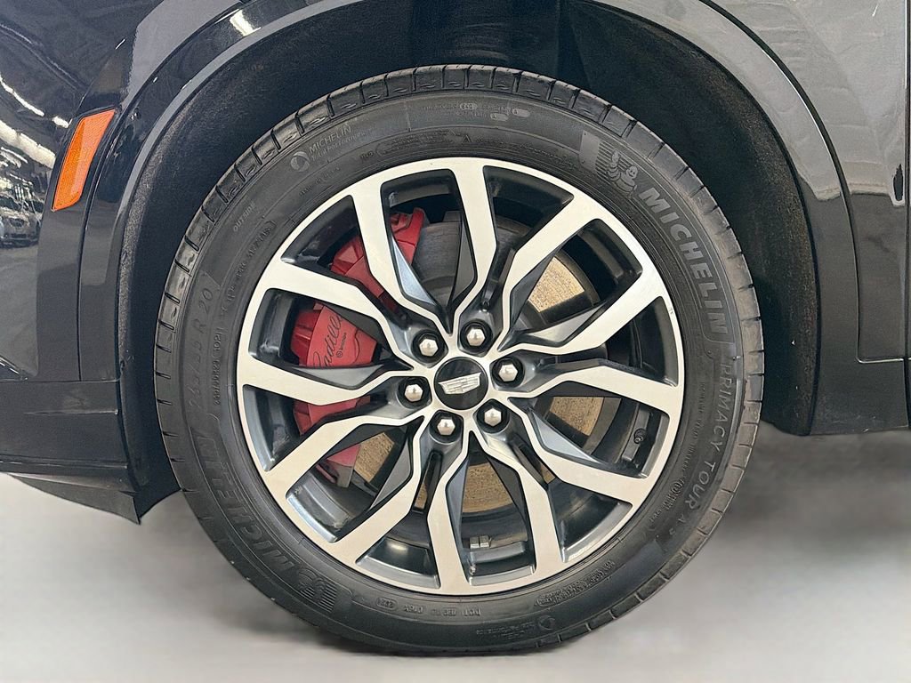 Used 2025 Cadillac XT6 Sport AWD/4WD image 33