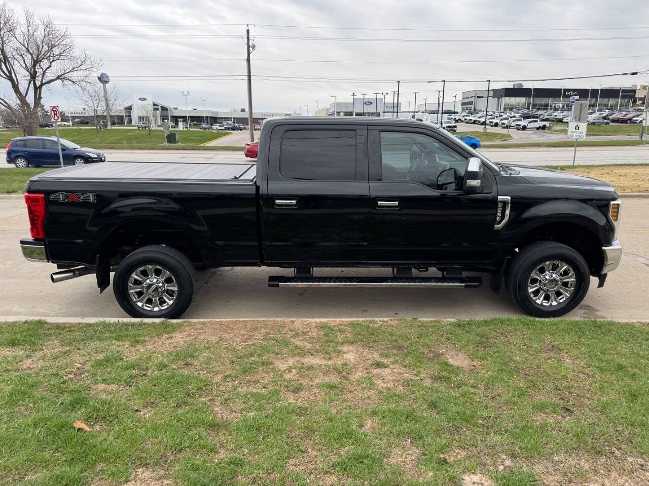 Used 2018 Ford F250 Lariat w/ Chrome Package AWD/4WD image 6