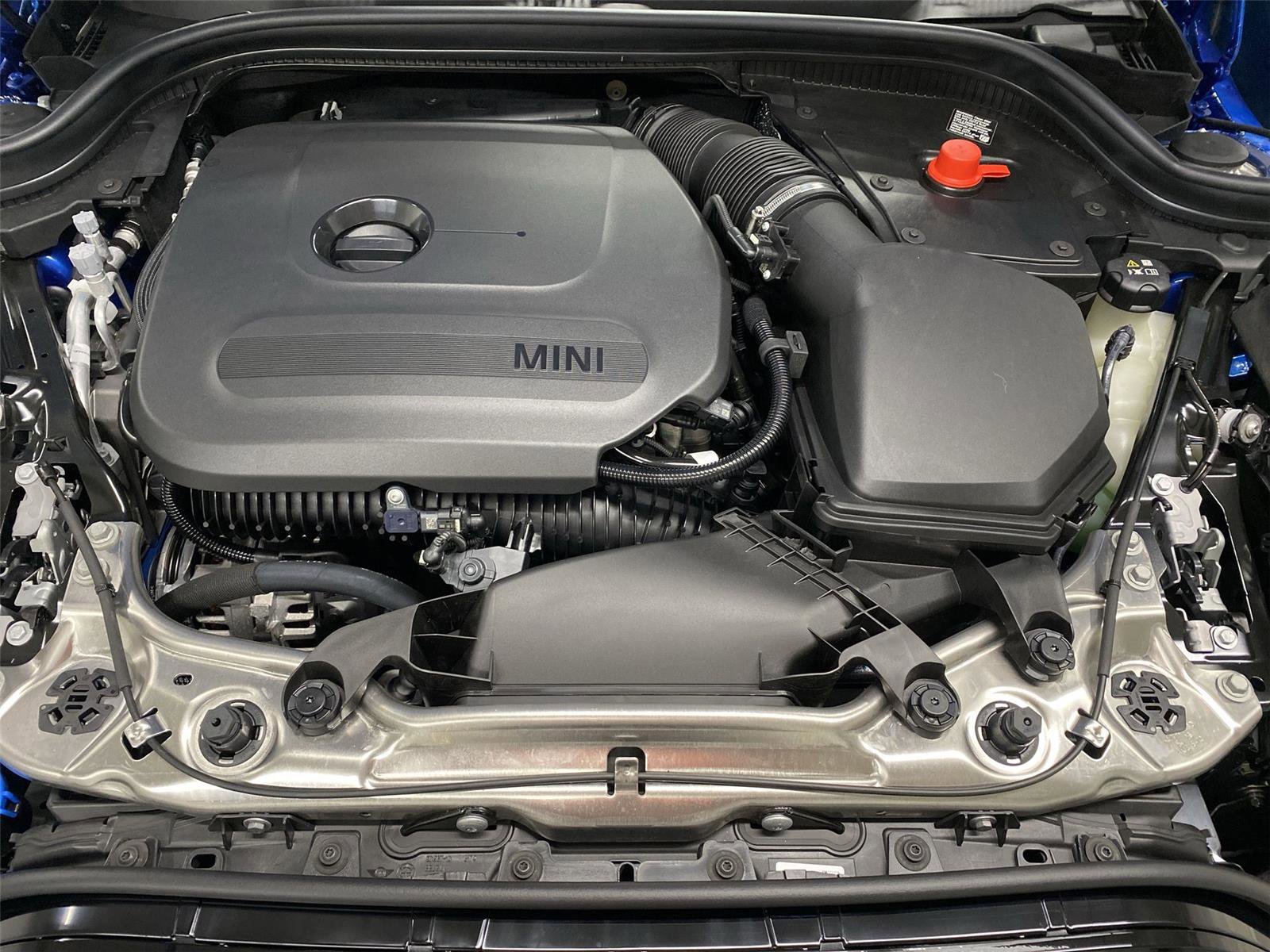 New 2026 MINI Cooper 4-Door Hardtop FWD image 22
