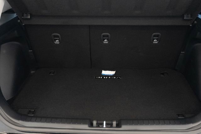 Used 2025 Hyundai Venue SE image 10