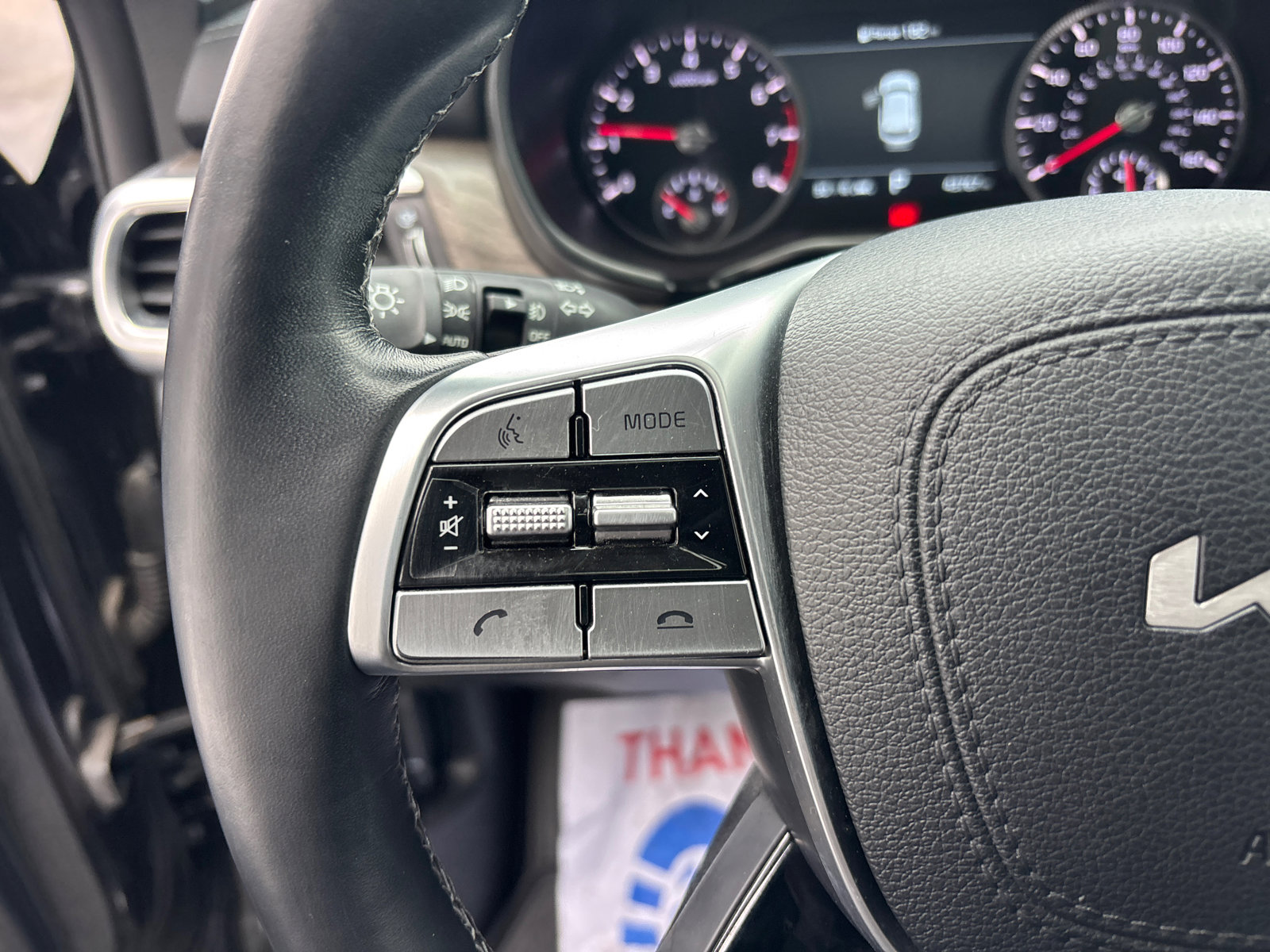 Used 2022 Kia Telluride SX w/ SX Prestige Package image 17