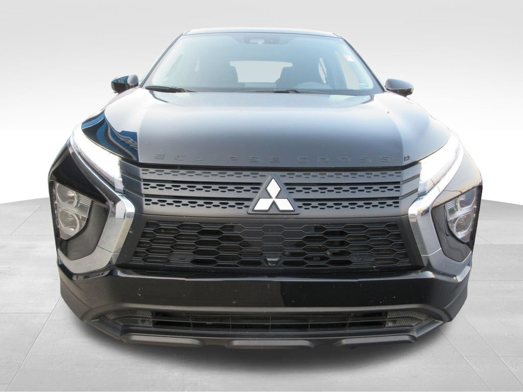 Used 2025 Mitsubishi Eclipse Cross LE AWD/4WD image 8