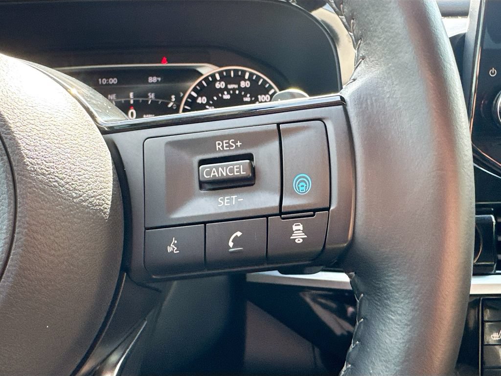 Certified 2024 Nissan Pathfinder SL FWD image 12
