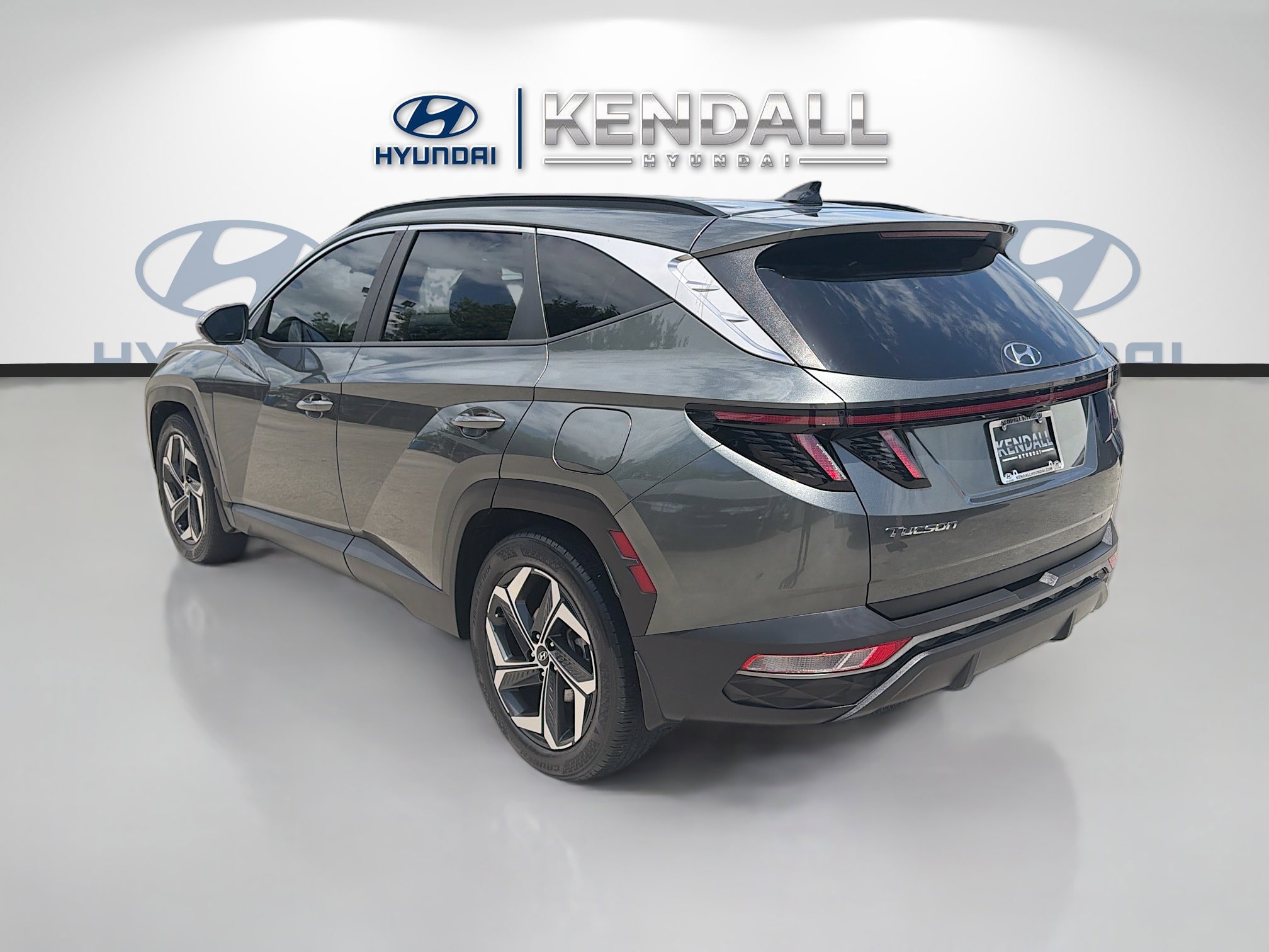 Used 2023 Hyundai Tucson SEL w/ Convenience Package FWD image 4