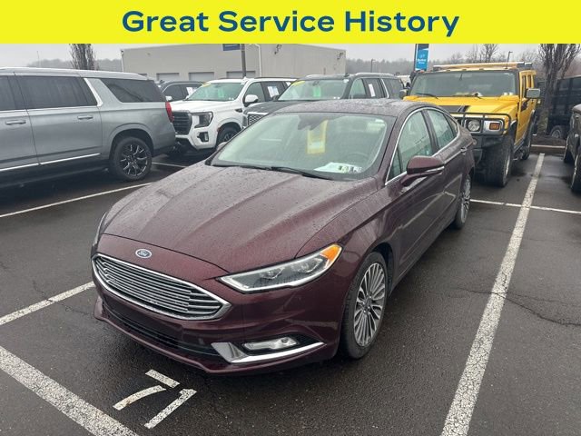 Used 2017 Ford Fusion SE w/ Fusion SE Technology Package image 3