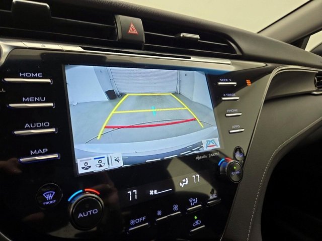 Used 2019 Toyota Camry XSE image 4