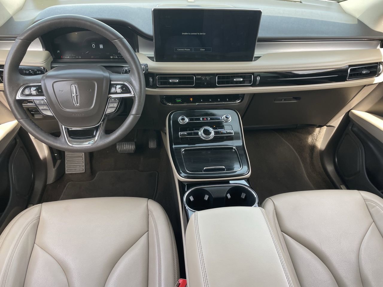 Used 2022 Lincoln Nautilus FWD w/ Premium Package image 15