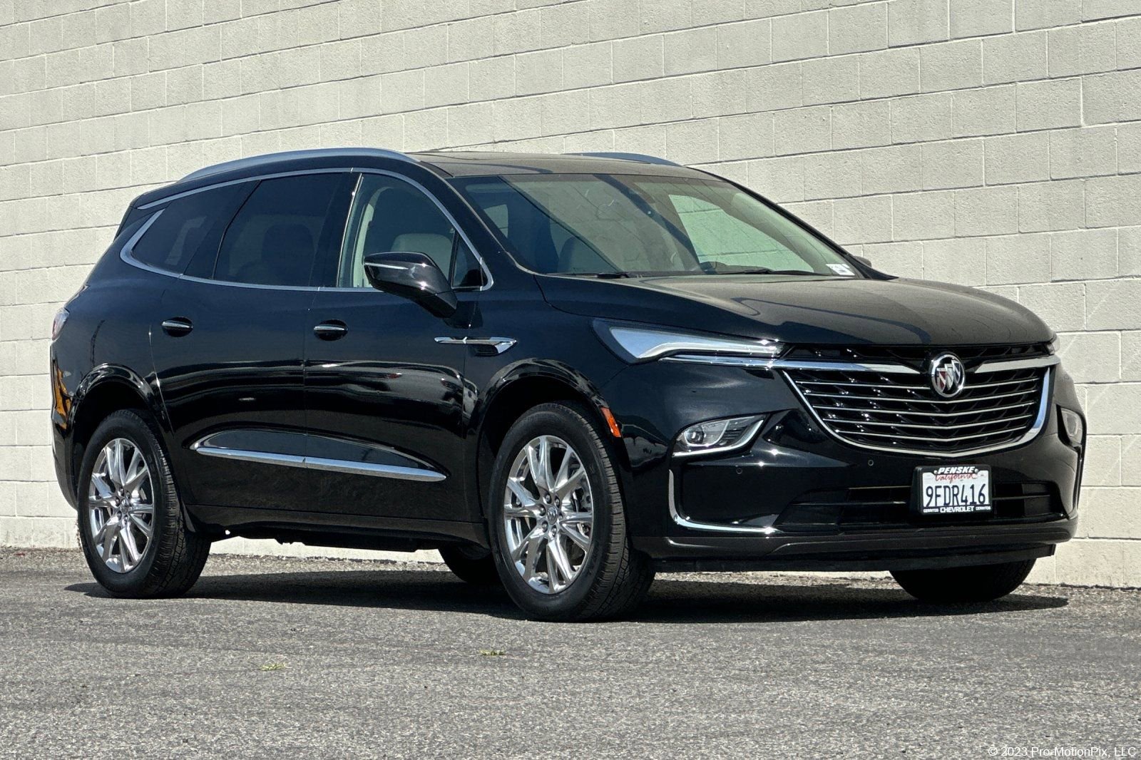 Certified 2023 Buick Enclave Essence w/ Experience Buick Package image 1