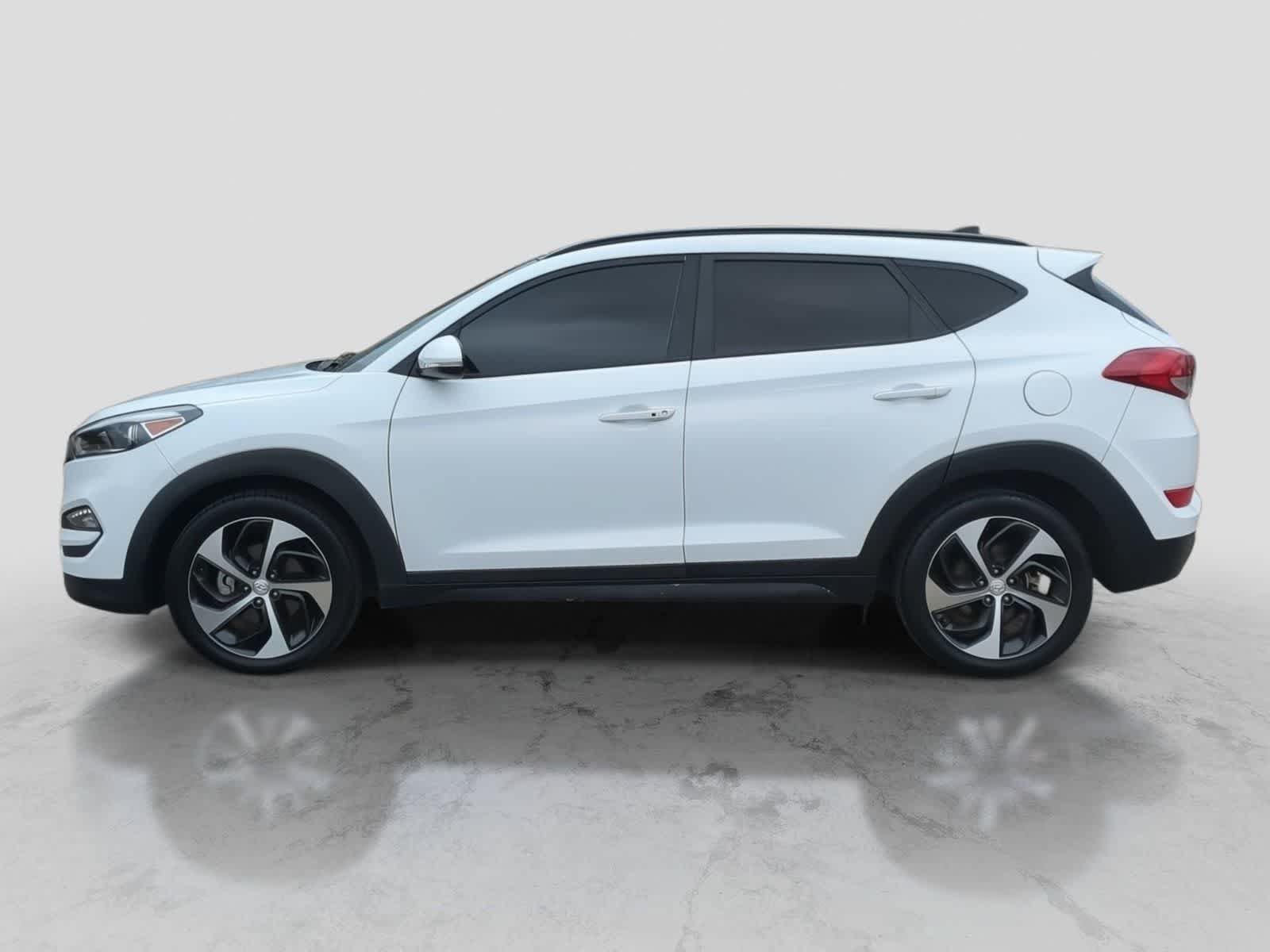 Used 2018 Hyundai Tucson Value FWD image 3