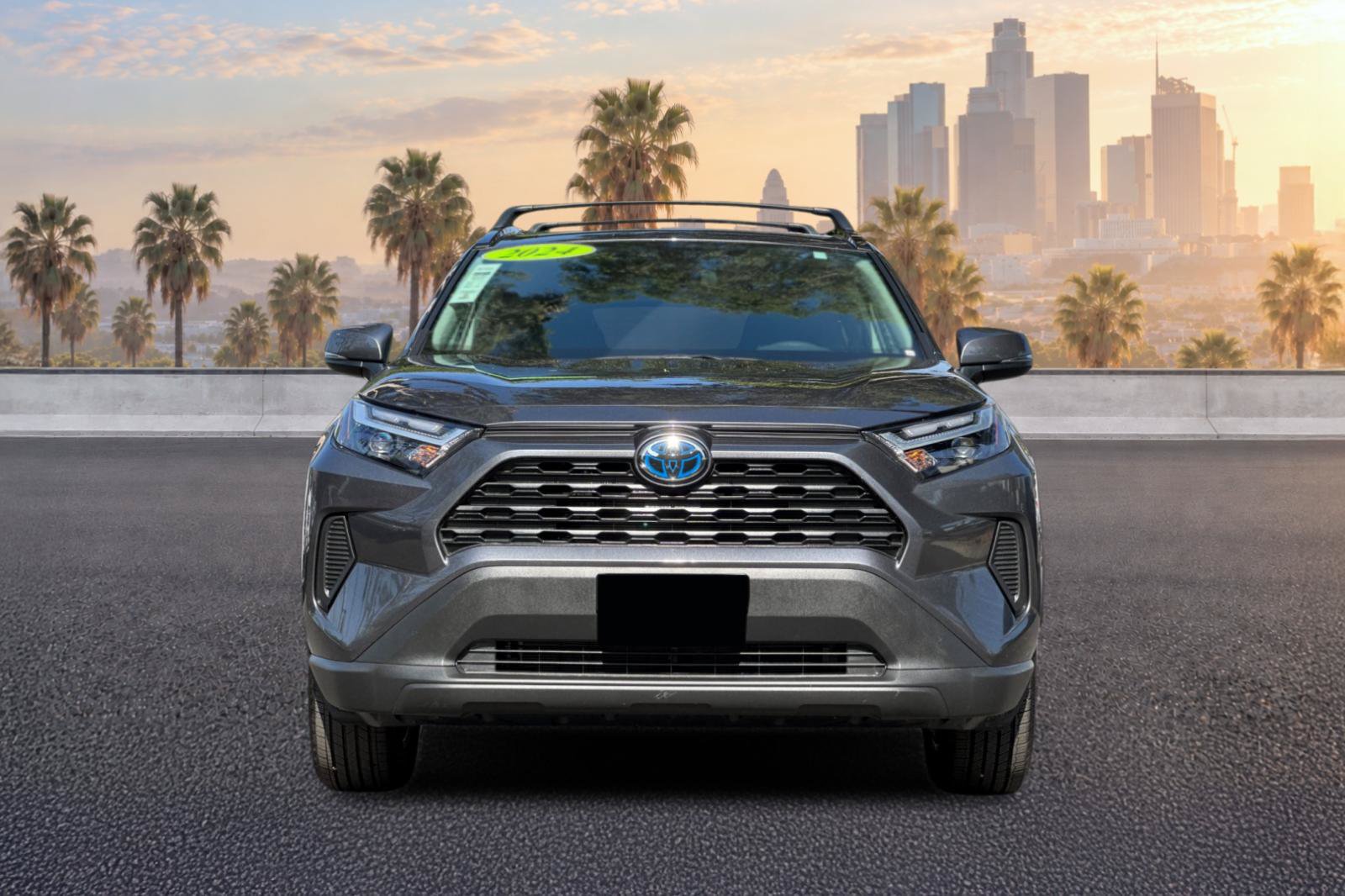 Used 2024 Toyota RAV4 LE AWD/4WD image 9
