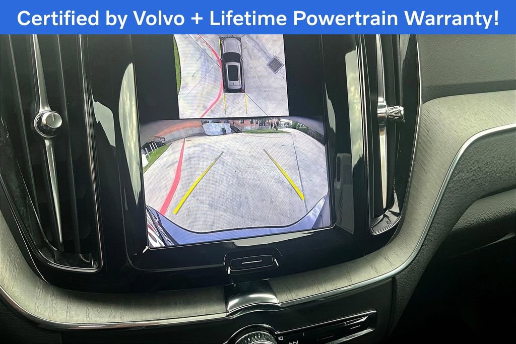 Used 2025 Volvo XC60 B5 Plus image 30
