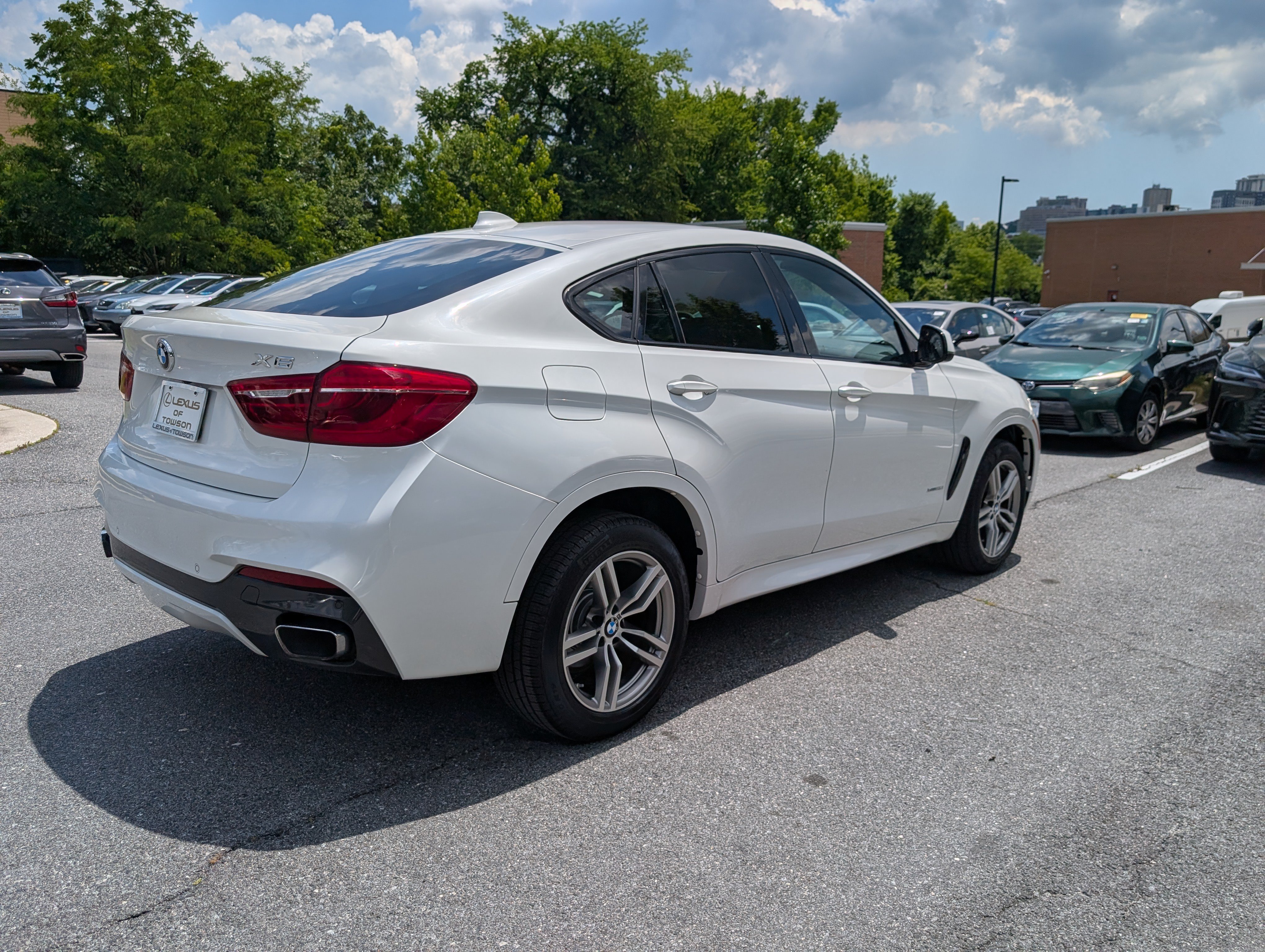 Used 2018 BMW X6 xDrive35i AWD/4WD image 3