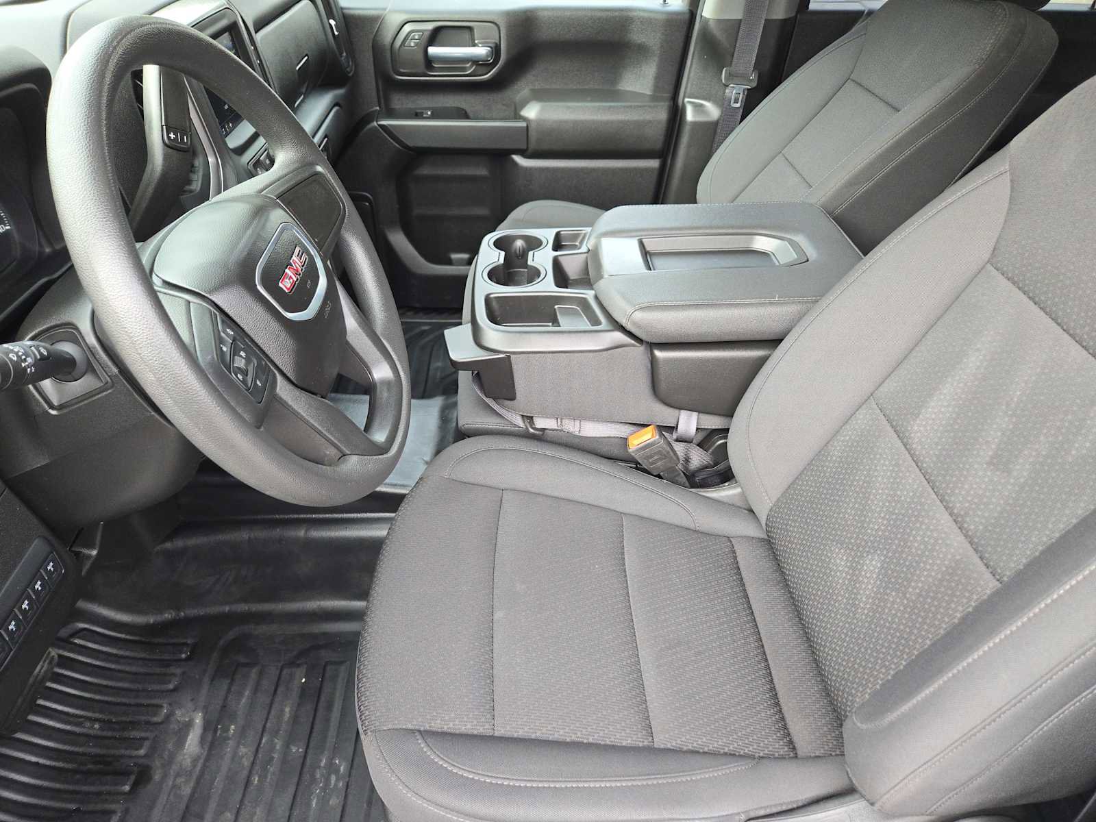 Used 2024 GMC Sierra 3500 Pro w/ Convenience Package image 13