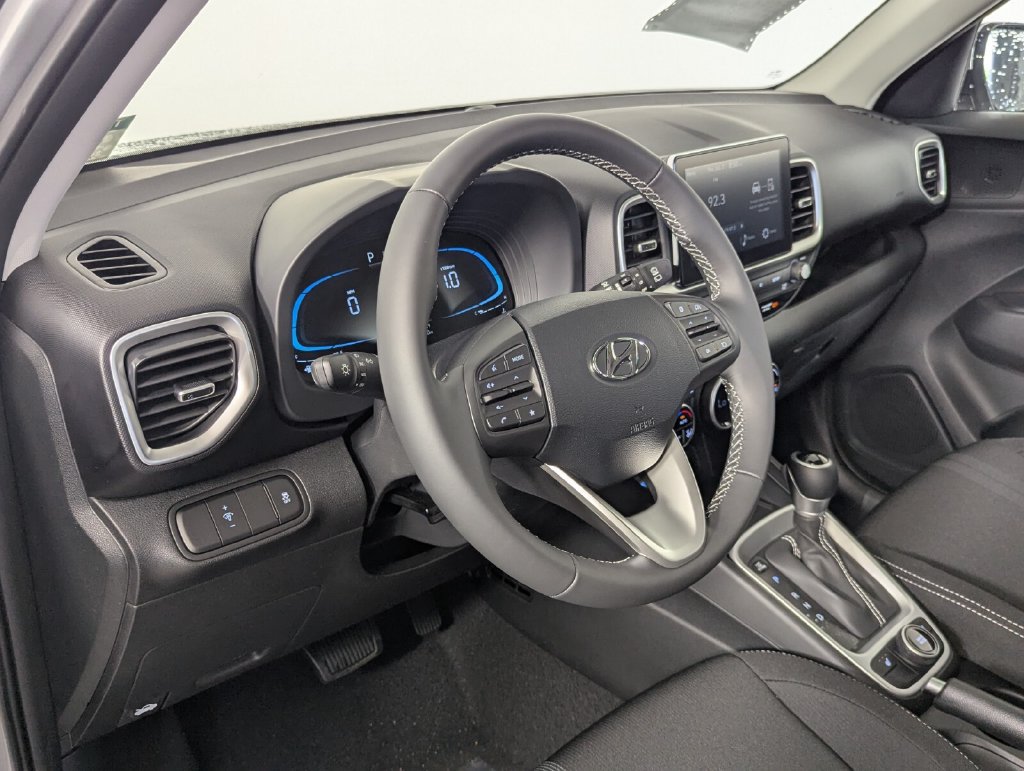 New 2026 Hyundai Venue SEL FWD image 10