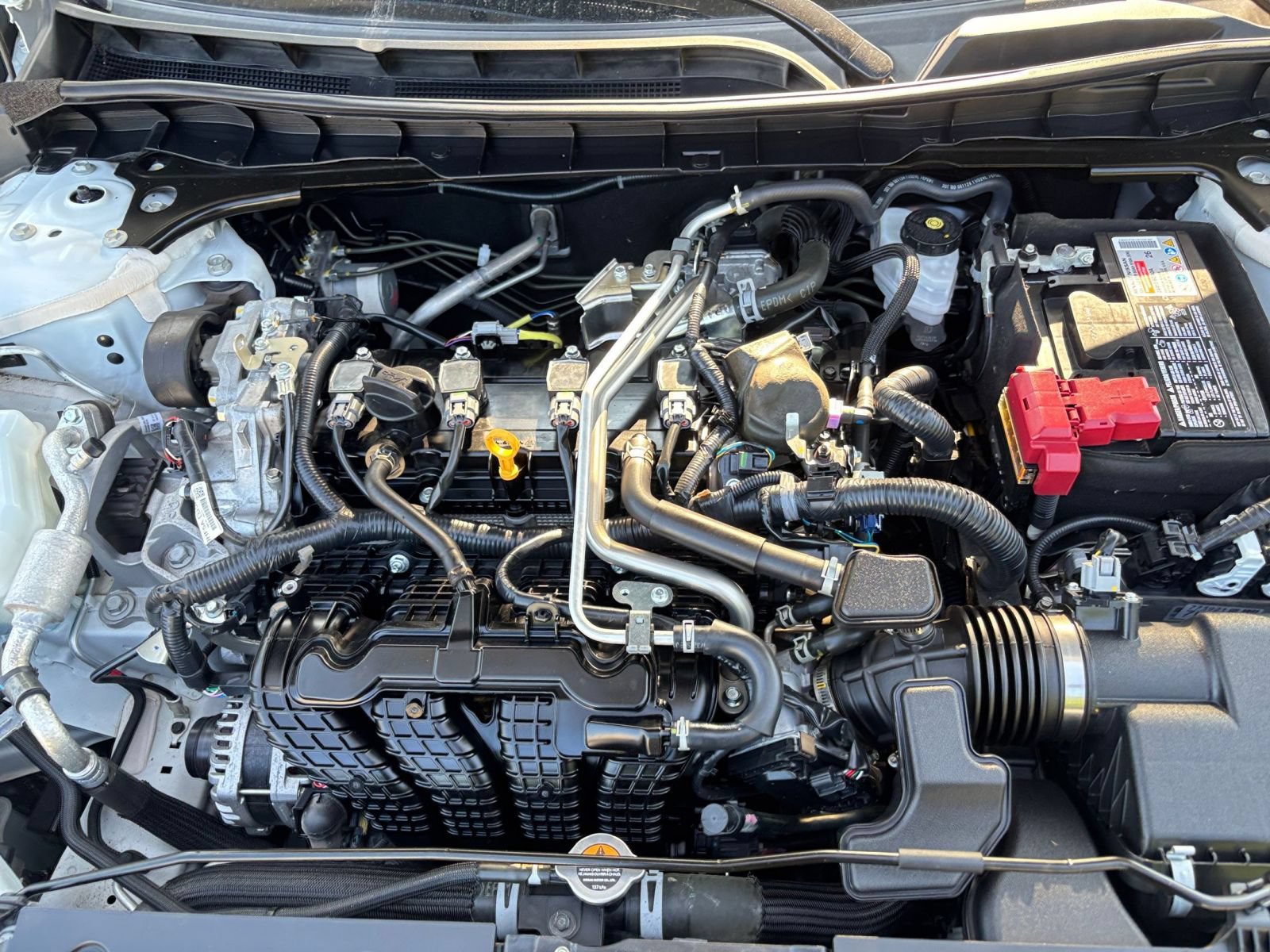 Used 2025 Nissan Altima 2.5 SV FWD image 32
