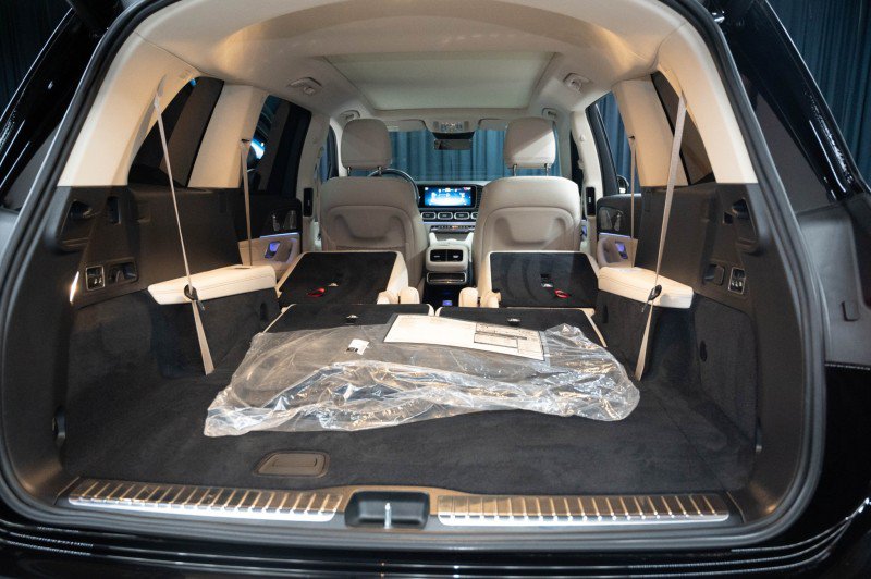 Certified 2026 Mercedes-Benz GLS 450 4MATIC image 36