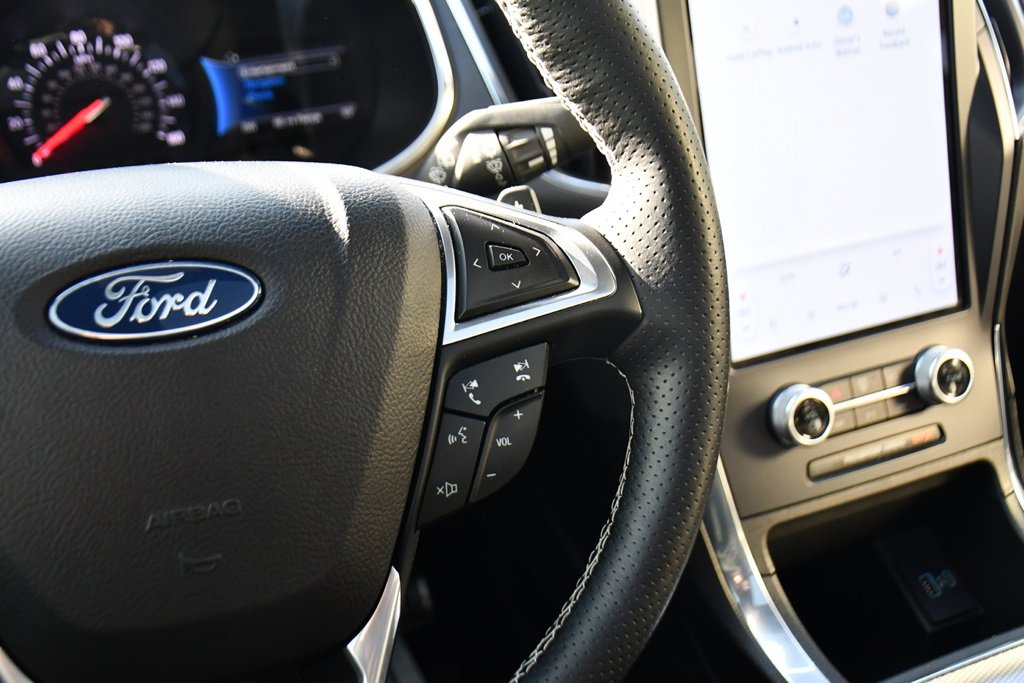 Used 2021 Ford Edge ST w/ Equipment Group 401A image 35