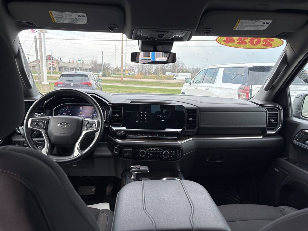 Certified 2024 Chevrolet Silverado 1500 RST w/ Redline Edition image 18