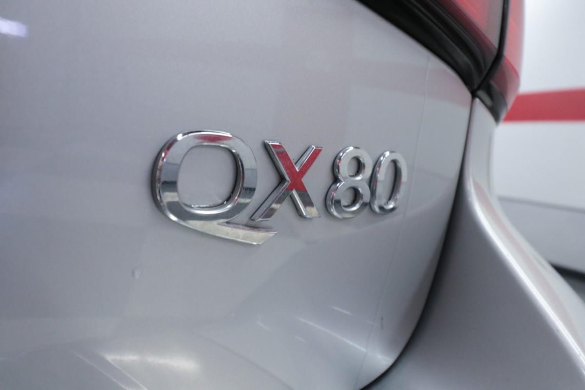 Used 2023 INFINITI QX80 Luxe w/ Cargo Package RWD image 31