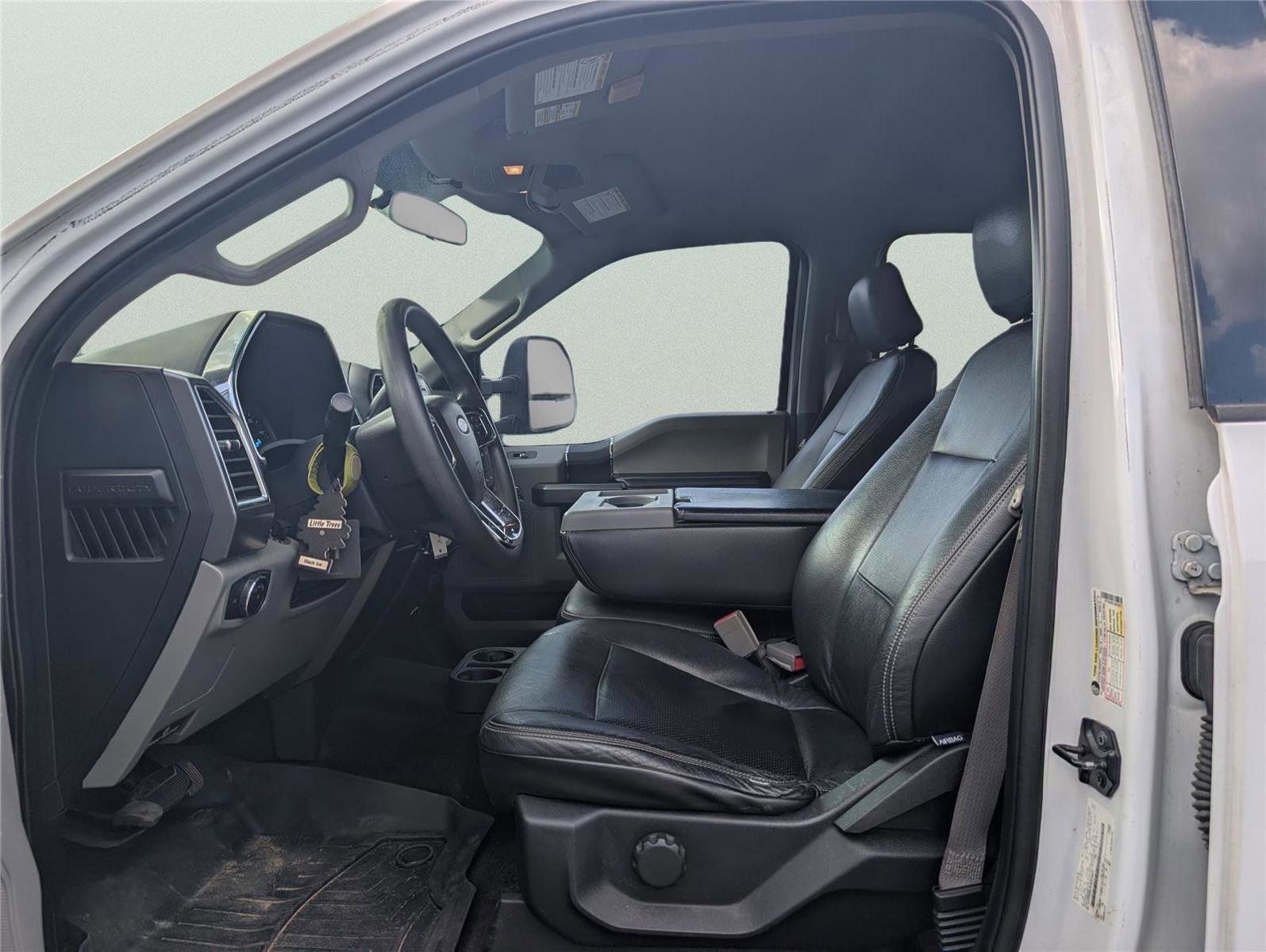 Used 2018 Ford F250 XLT AWD/4WD image 10