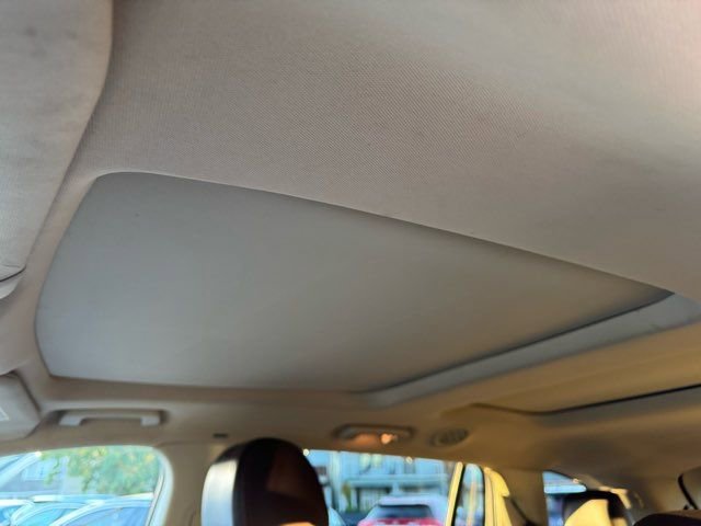 Used 2015 Lincoln MKT AWD w/ Equipment Group 201A image 11