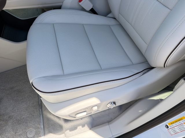 New 2026 Buick Enclave Avenir w/ Super Cruise Package AWD/4WD image 18