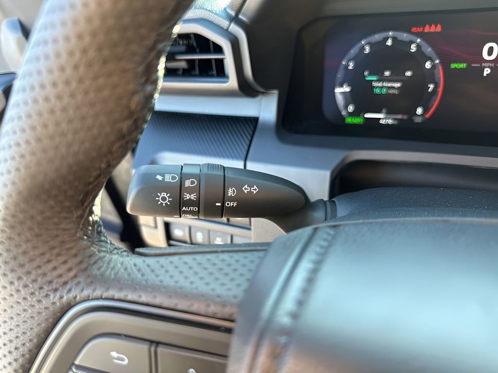 Used 2025 Toyota Tacoma TRD Pro image 32