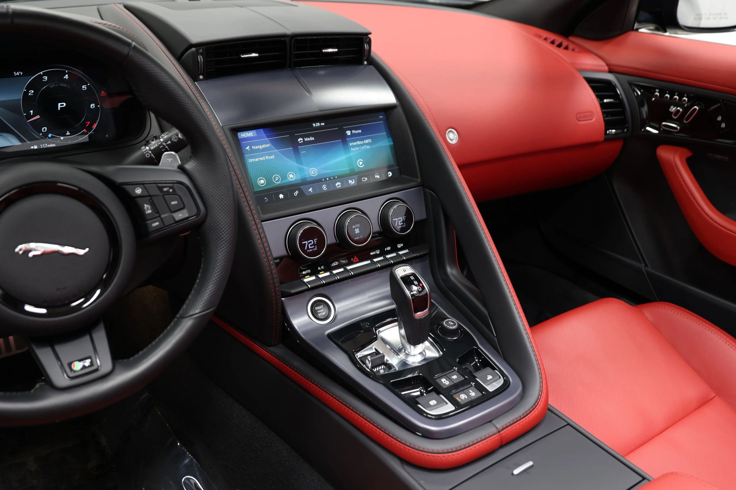 Used 2023 Jaguar F-TYPE R image 36