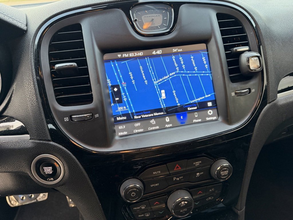 Used 2022 Chrysler 300 S w/ Comfort Group image 9