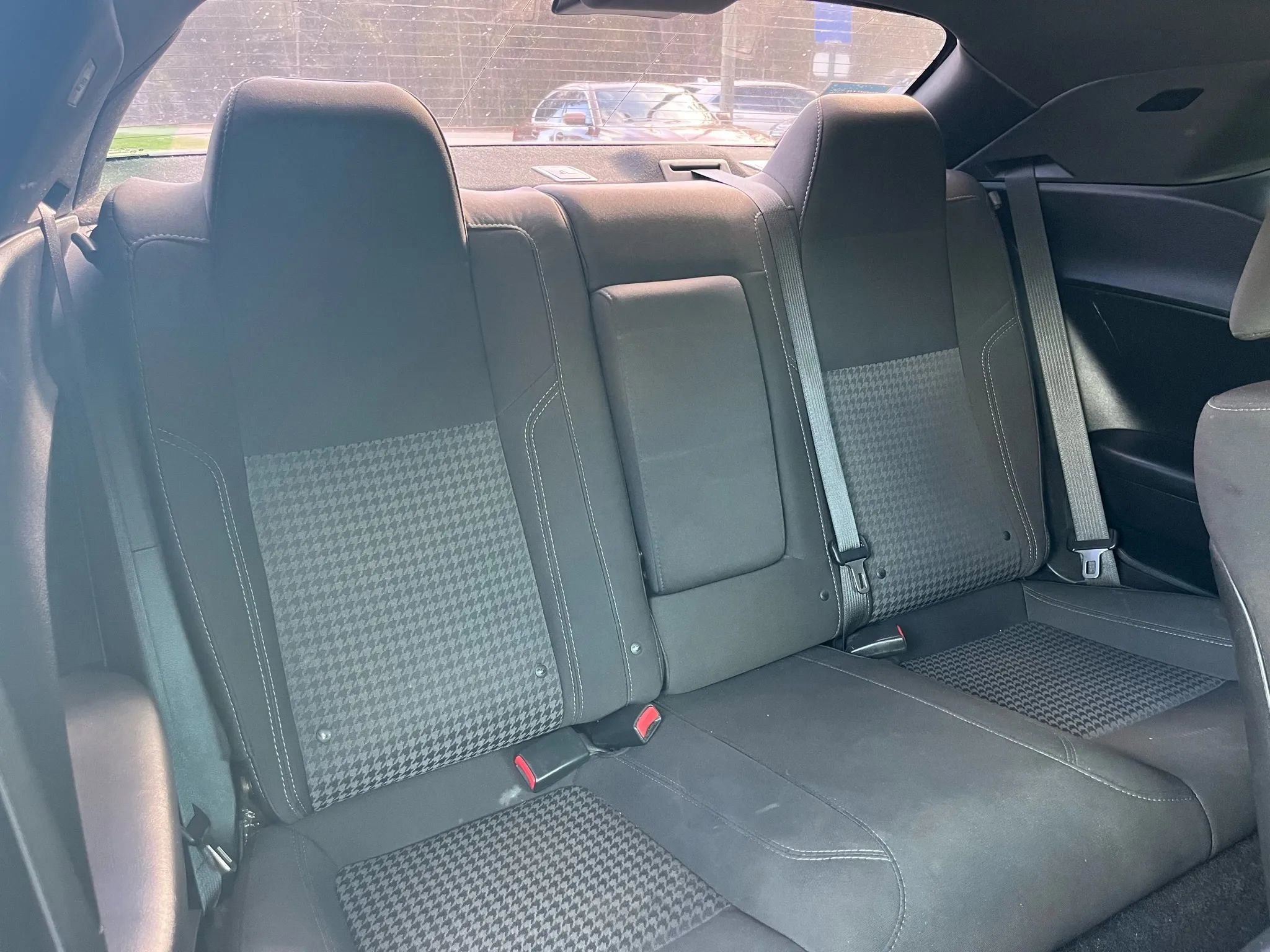 Used 2017 Dodge Challenger SXT RWD image 12