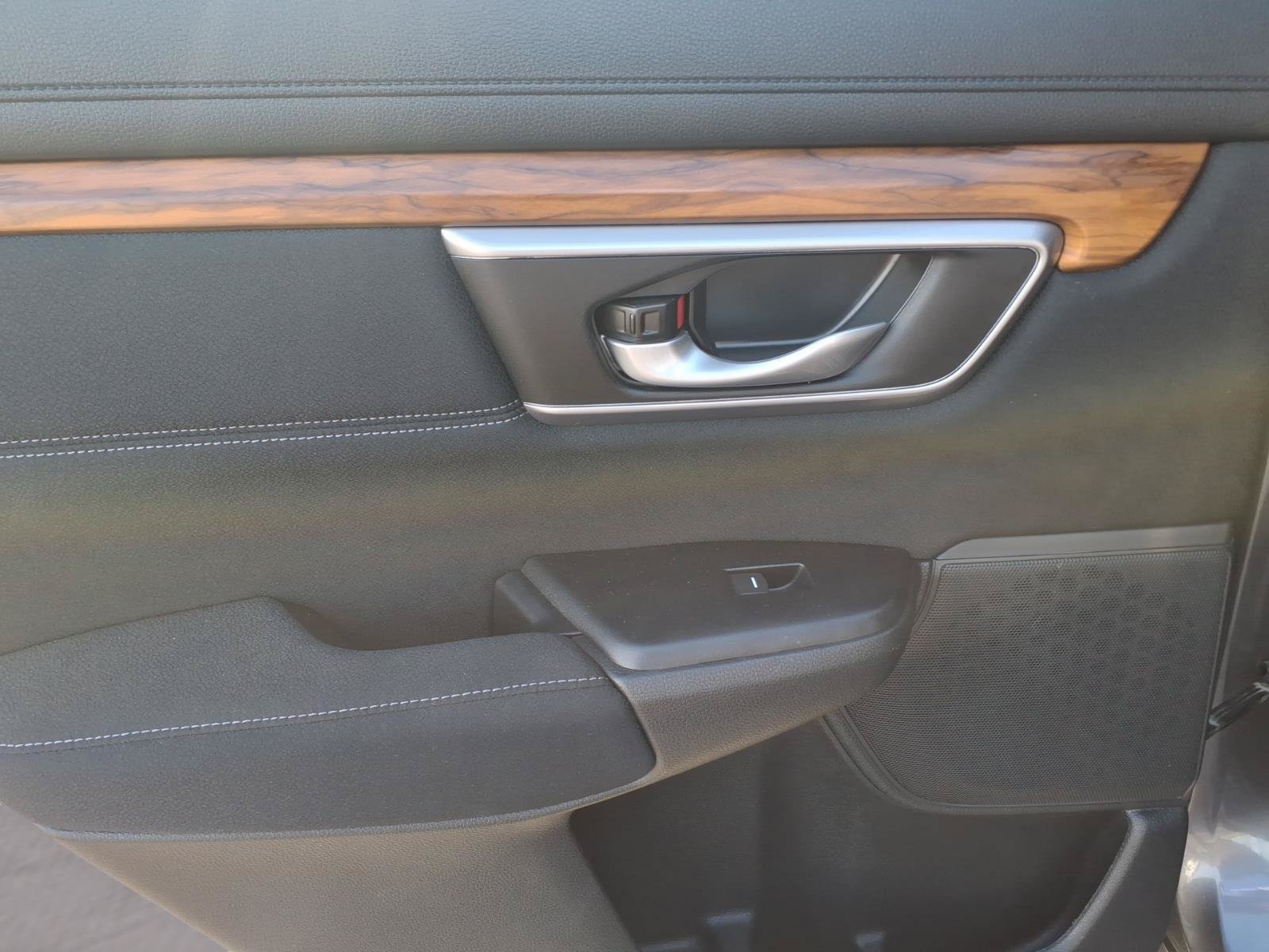 Used 2019 Honda CR-V EX image 9