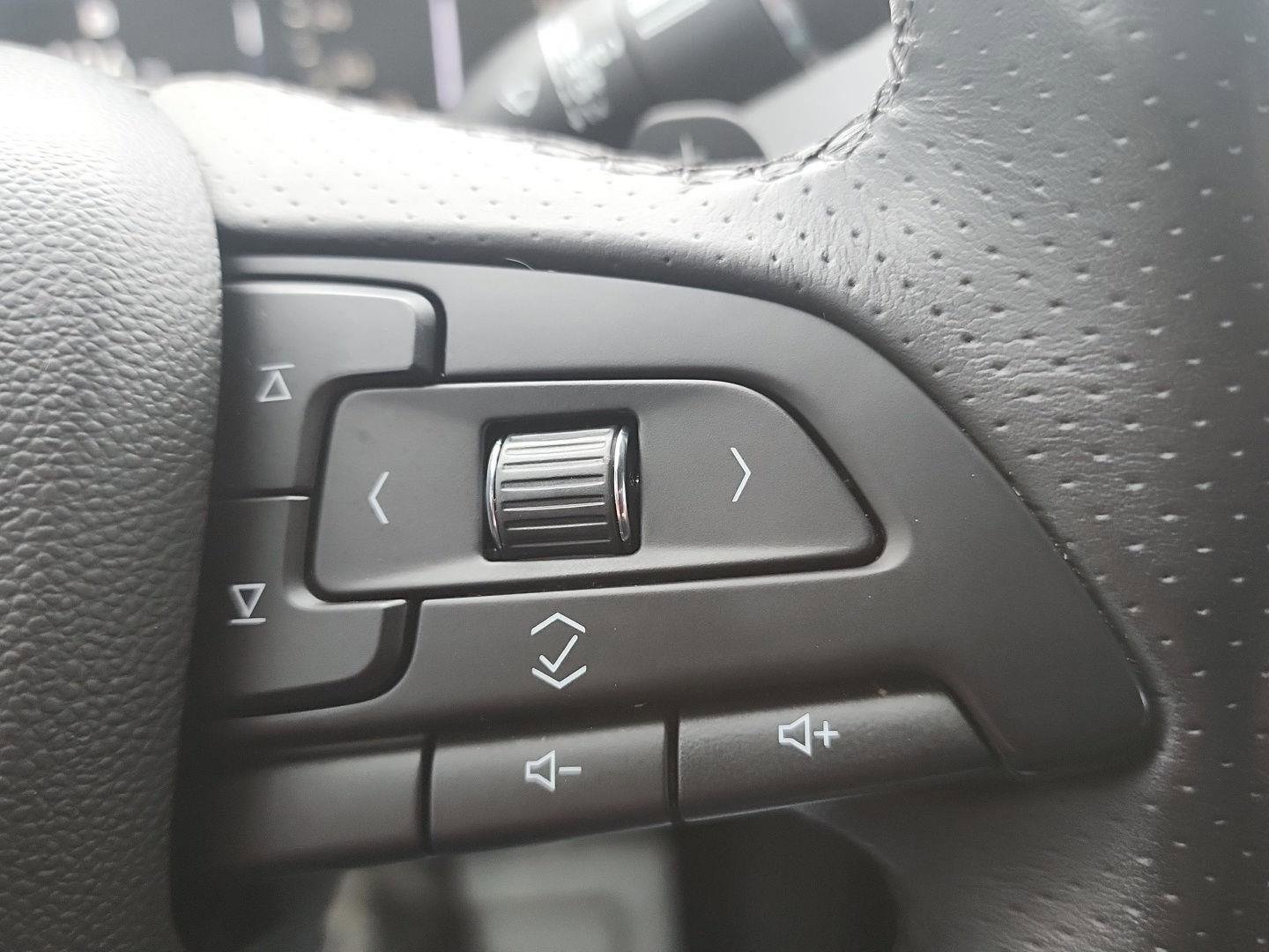 Used 2019 Cadillac XT4 Sport w/ Cold Weather Package image 16