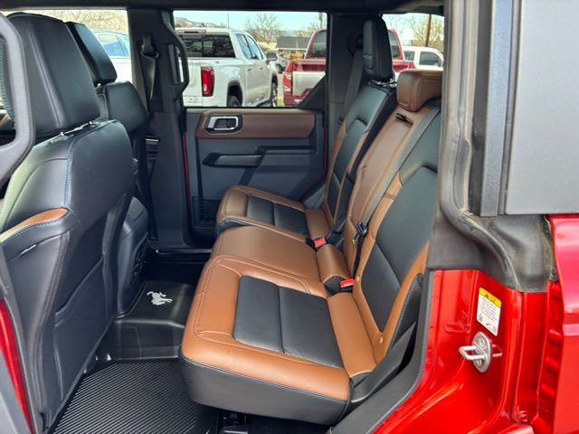 Used 2024 Ford Bronco Outer Banks image 23