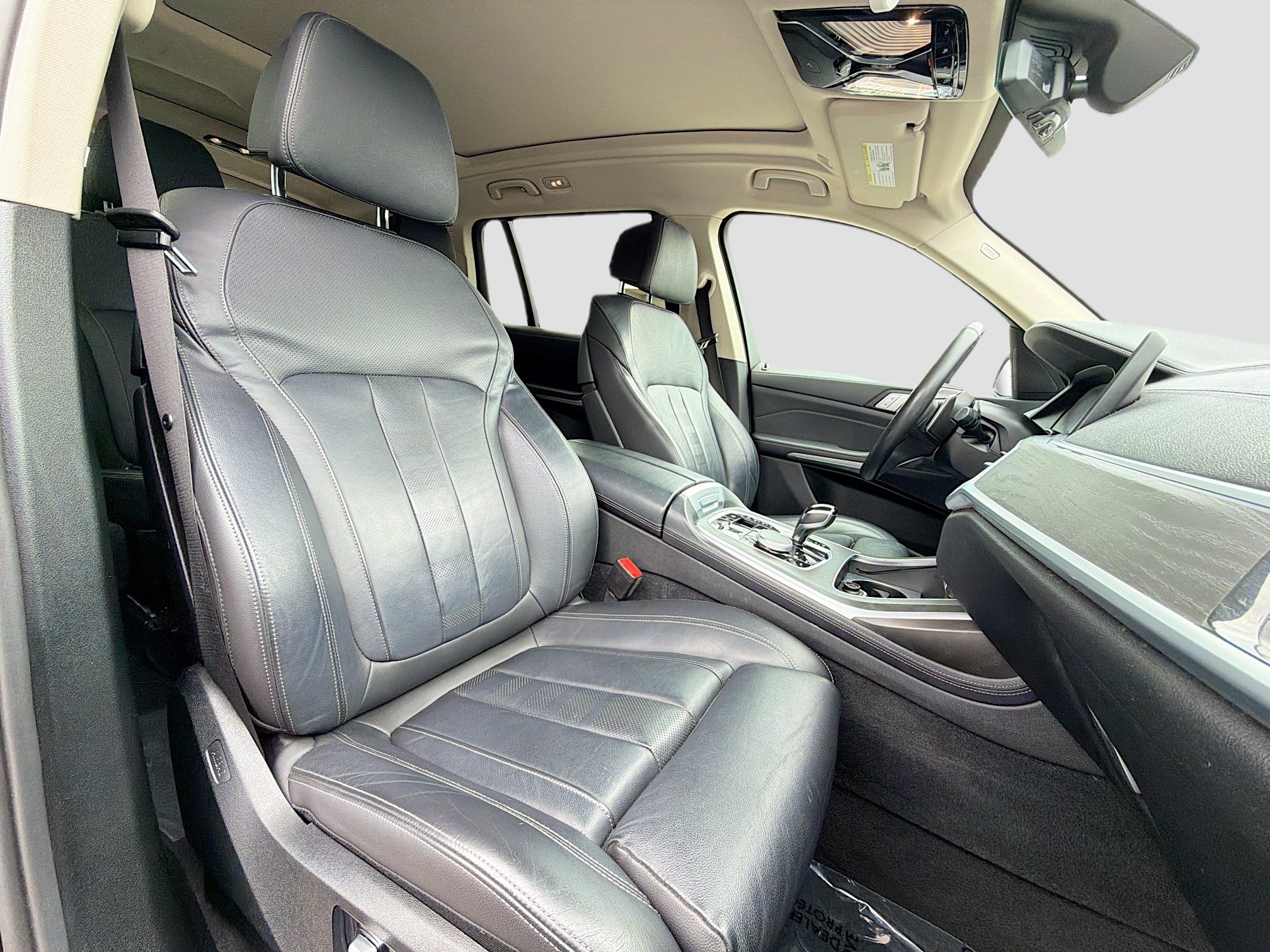 Used 2022 BMW X7 xDrive40i w/ Premium Package AWD/4WD image 15