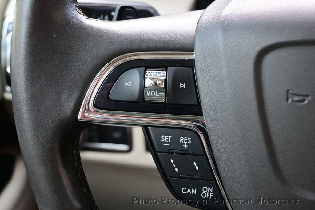 Used 2019 Lincoln Navigator Reserve w/ Cargo Package AWD/4WD image 23