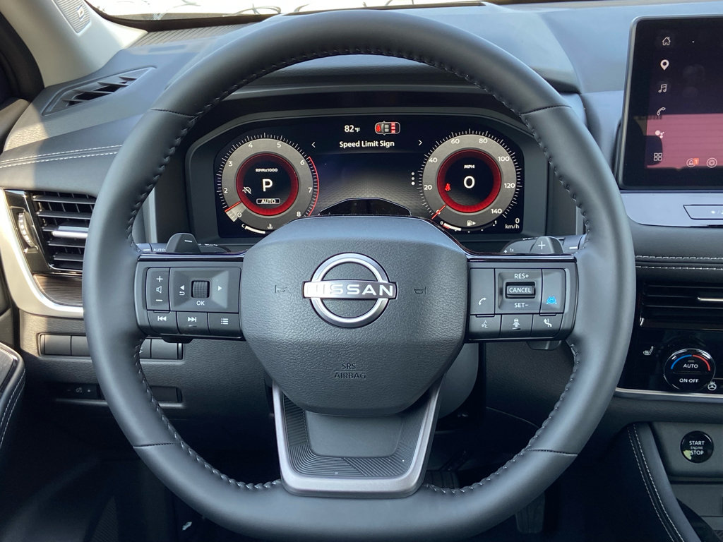 New 2026 Nissan Rogue Platinum w/ Tech Package AWD/4WD image 19