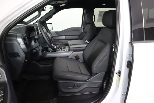 New 2025 Ford F150 XLT w/ Equipment Group 302A MID image 31