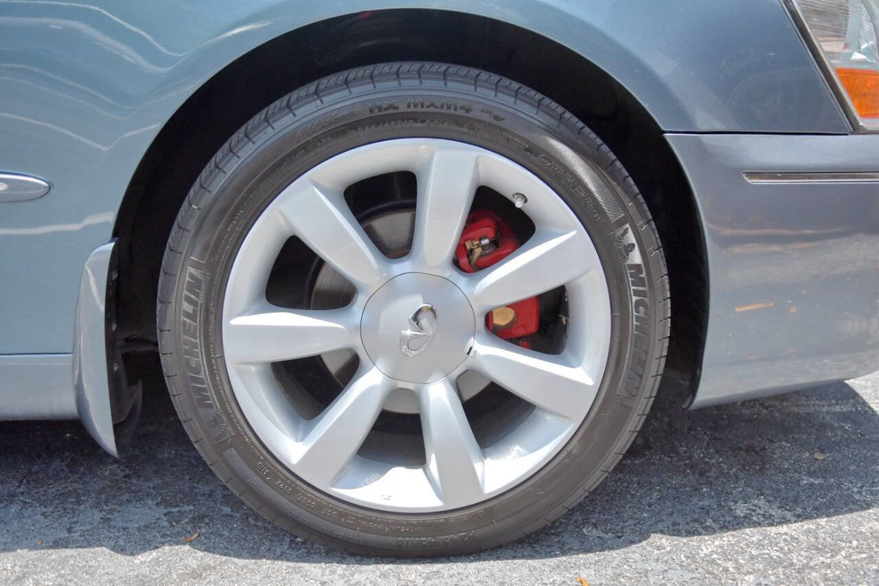 Used 2005 INFINITI Q45 w/ (P01) Premium Pkg image 31