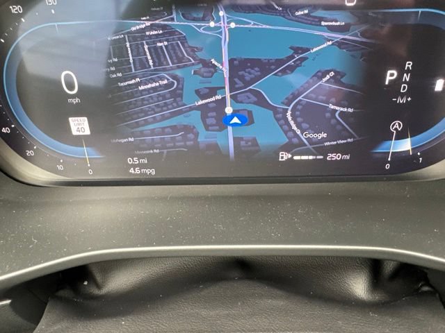 Certified 2025 Volvo XC40 B5 Core AWD/4WD image 22