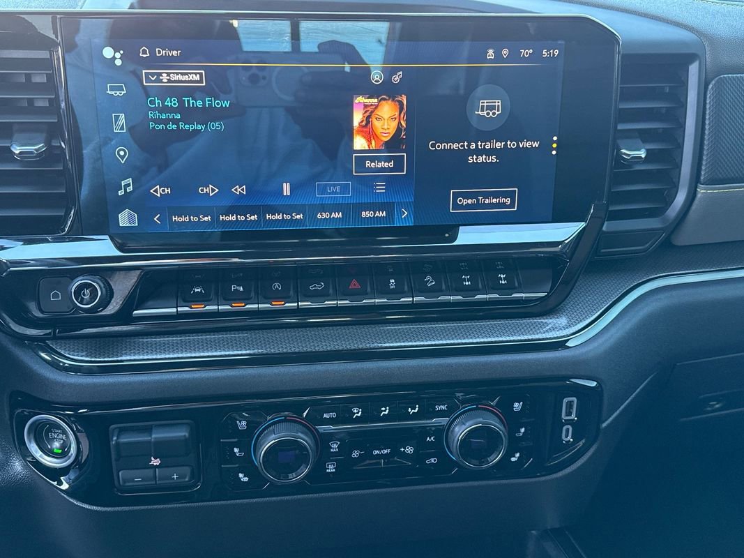 Used 2023 Chevrolet Silverado 1500 ZR2 image 21