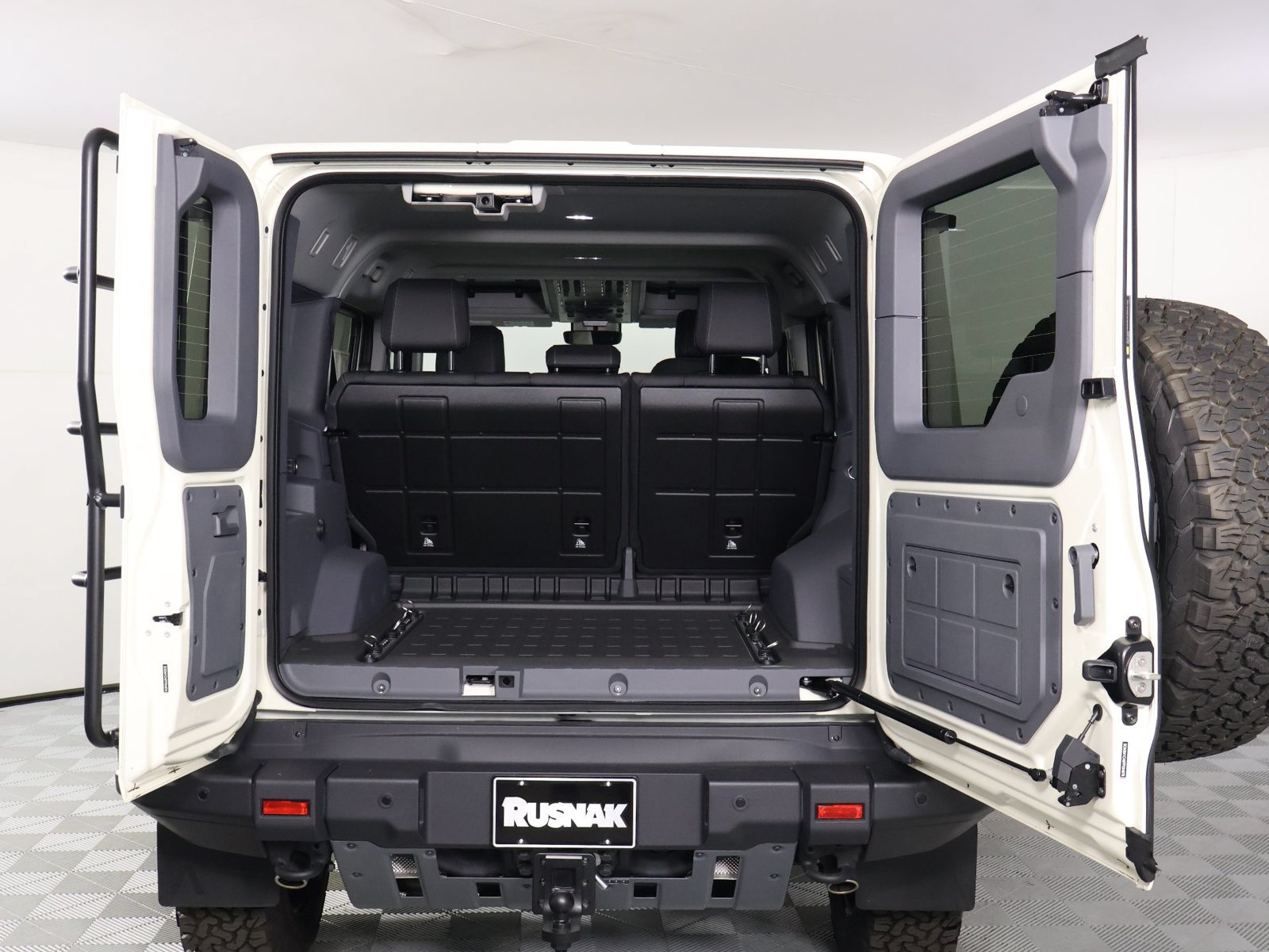 New 2026 INEOS Grenadier Station Wagon AWD/4WD image 21